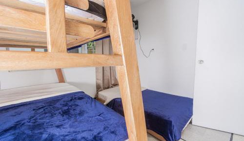 Mixed Dormitory Room
