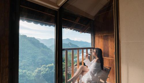 Deluxe Double Room with Balcony