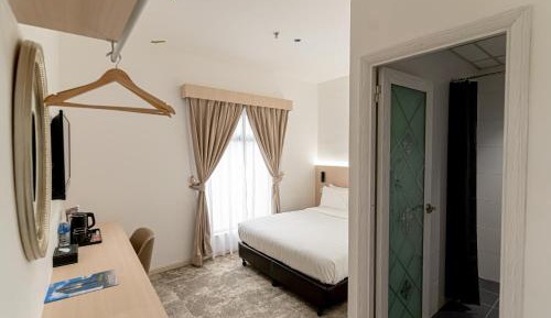 Standard King Room