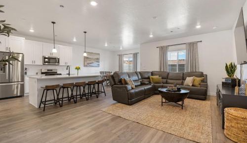 Four-Bedroom Holiday Home