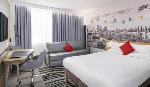 Superior Room with 1 Queen size bed + convertible sofa