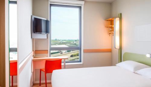 Double Room with a Large Bed