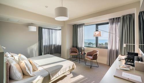 Deluxe Junior Suite