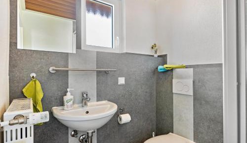 Superior One-Bedroom Apartment