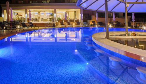 Double Room with Pool View