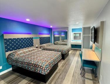 Queen Room with Two Queen Beds