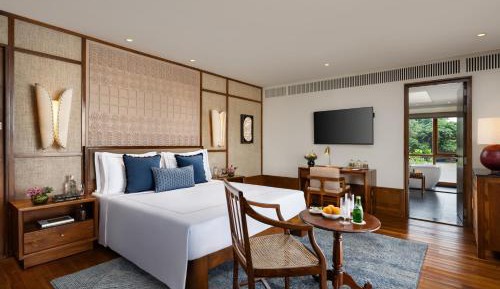 Large Double Room