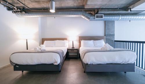 One-bedroom Loft Apartment 