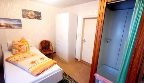 Budget Single Room