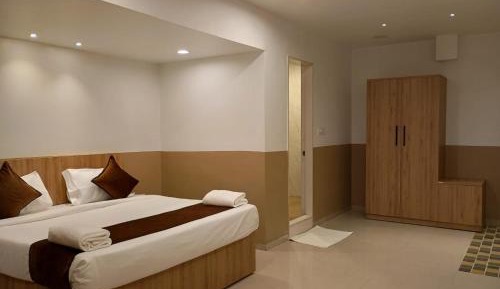 Superior King Room