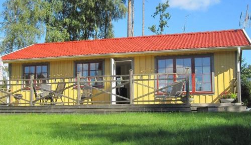 Two-Bedroom Holiday Home
