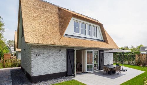 Three-Bedroom Holiday Home 