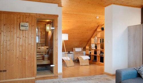 Superior One-Bedroom Apartment