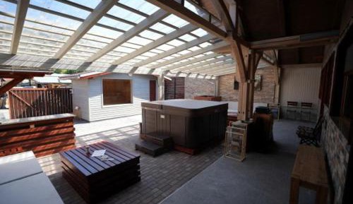 Superior Chalet