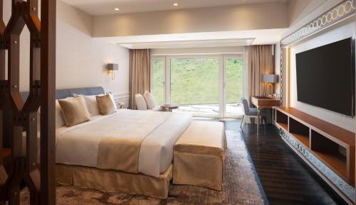 Executive Suite