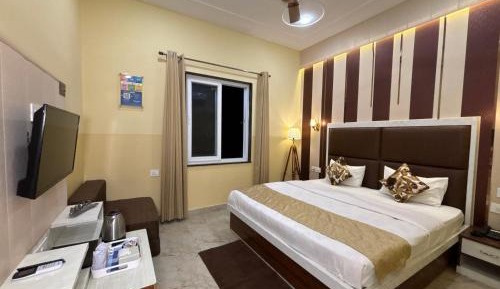 Deluxe King Room