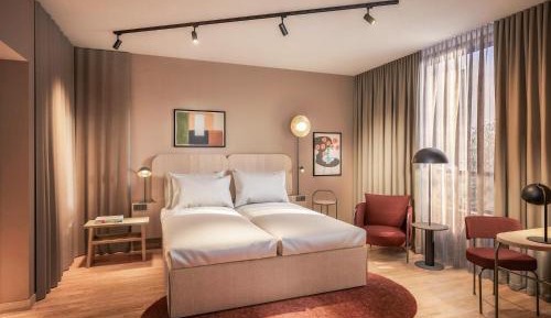 Junior Suite with Balcony