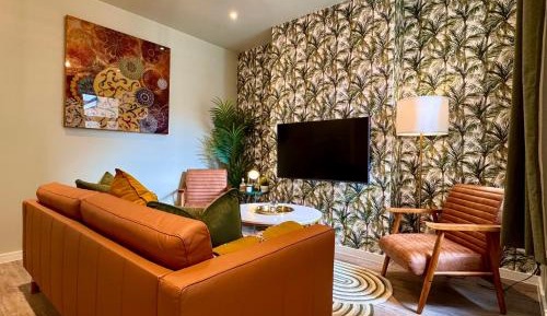 Four-Bedroom Holiday Home