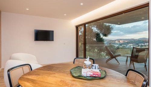 One-Bedroom Villa