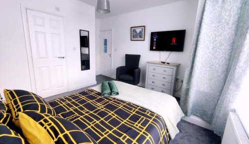 Double Room with Private Bathroom
