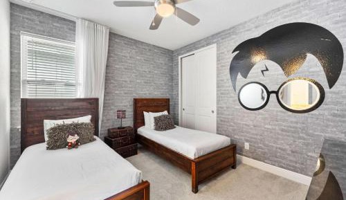 Six-Bedroom Holiday Home