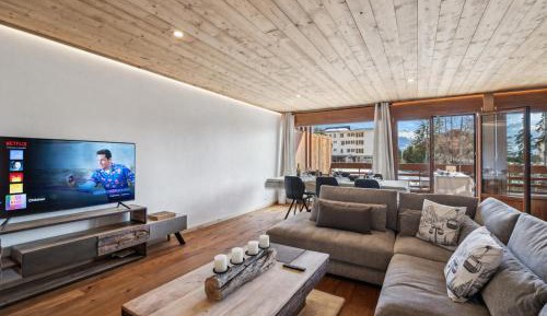 Apartment with View and Balcony