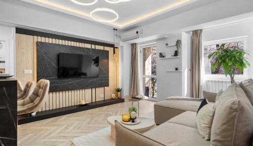 Three-Bedroom Premium Apartment with Balcony