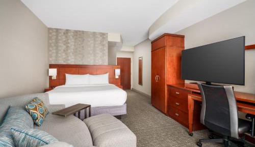 King Room with Sofa Bed