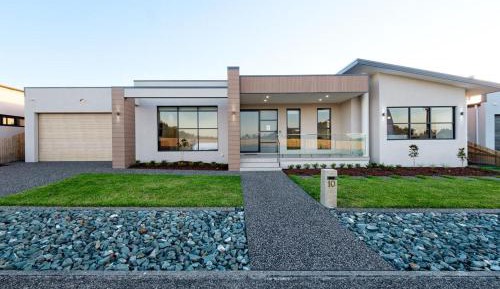 Four-Bedroom Holiday Home