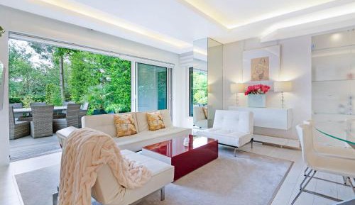 Apartment with Garden View