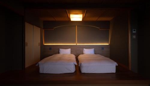 Japanese-Style Room