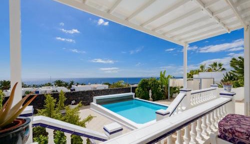 Villa with Sea View