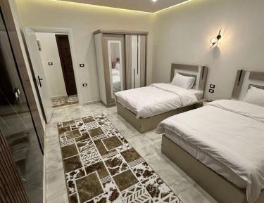 Two-Bedroom Deluxe Apartment with Balcony
