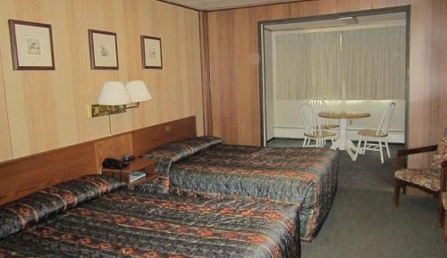 Deluxe Room with Two Beds