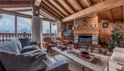 Chalet (8 Adults)