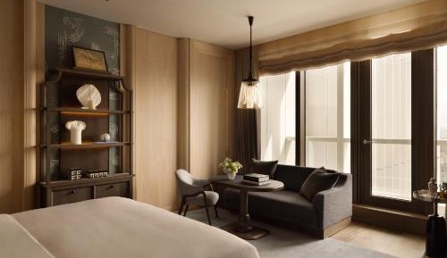 Premier King Room