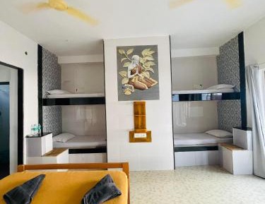 Family Room with Side Sea View