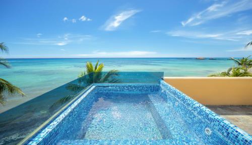 Three-Bedroom Apartment - Oceanfront
