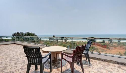 Deluxe Suite with Sea View