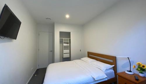 Double Room with Shared Toilet