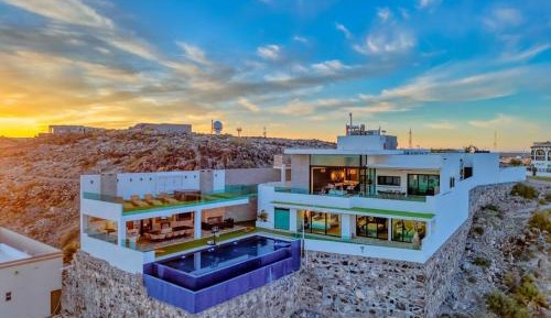 Villa with Sea View