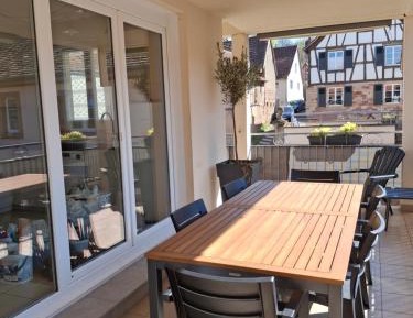 Three-Bedroom Apartment with Balcony