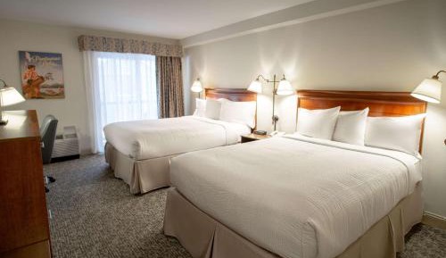 Queen Room with Two Queen Beds - Non-Smoking