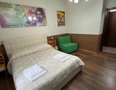 Large Double Room