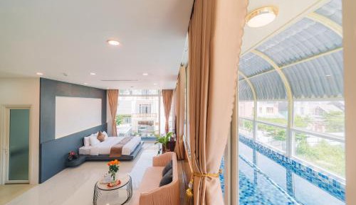 King Room with Pool View