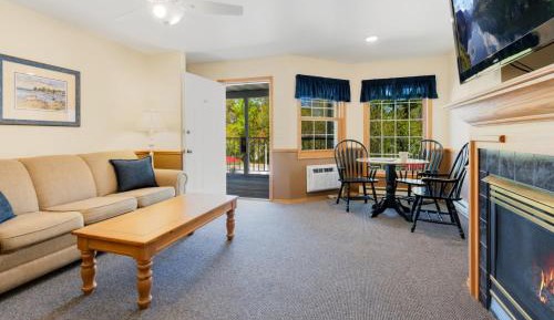 Superior King Suite