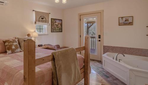 Double Room with Spa Bath
