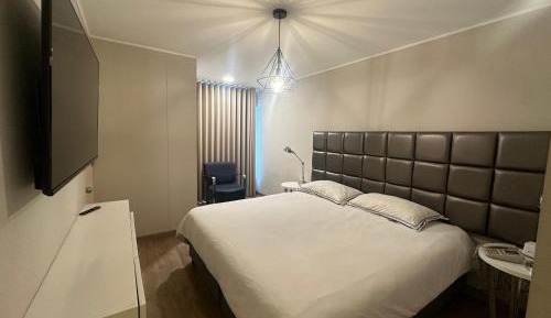 Three-Bedroom Premium Apartment