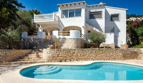 Villa with Sea View