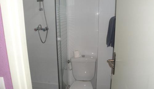Double Room with Street View
